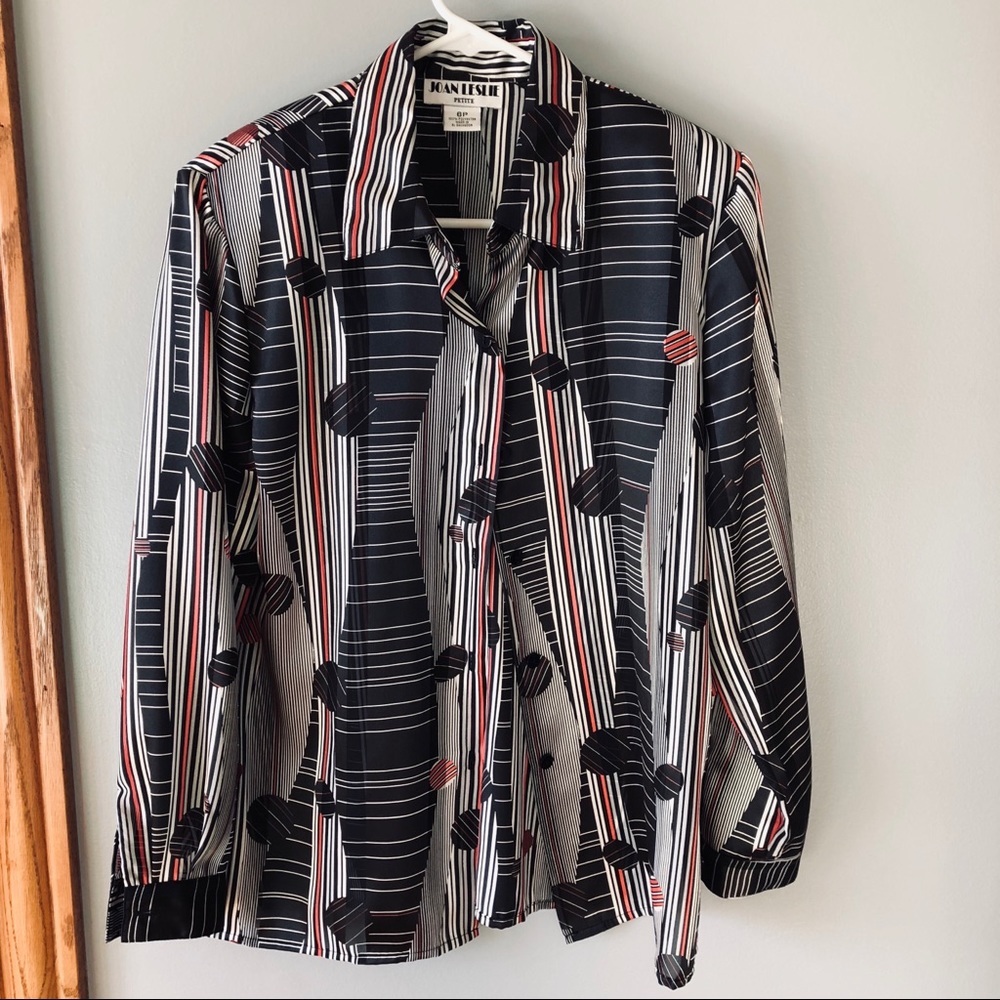 Joan Leslie printed button down top